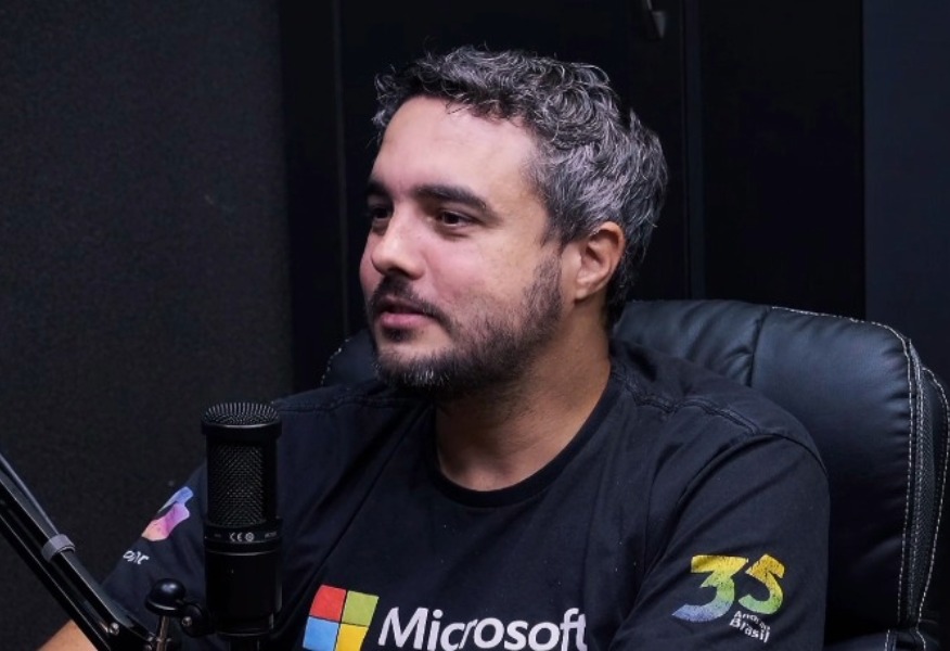 De servidor público a estrategista Microsoft